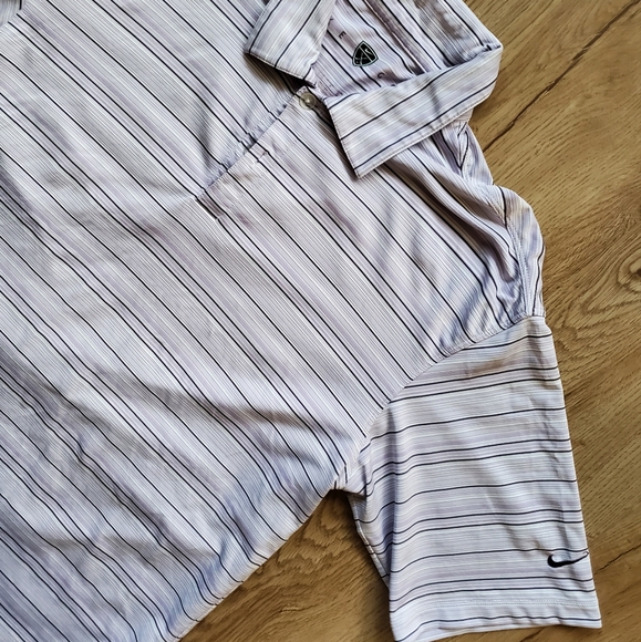 Nike polo SKU672 - Picture 2 of 3